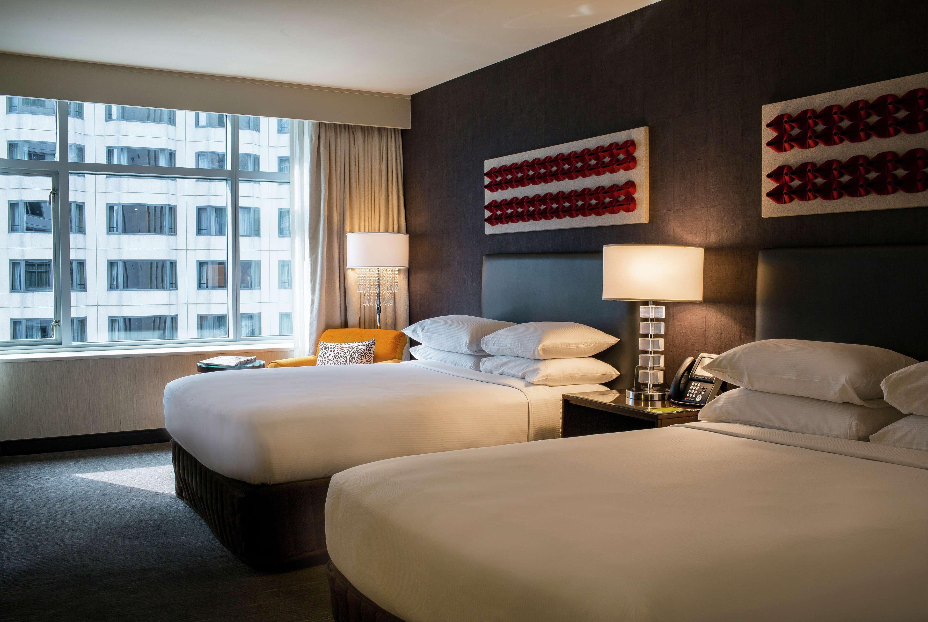 Hotel Thewit Chicago, A Hilton 4*