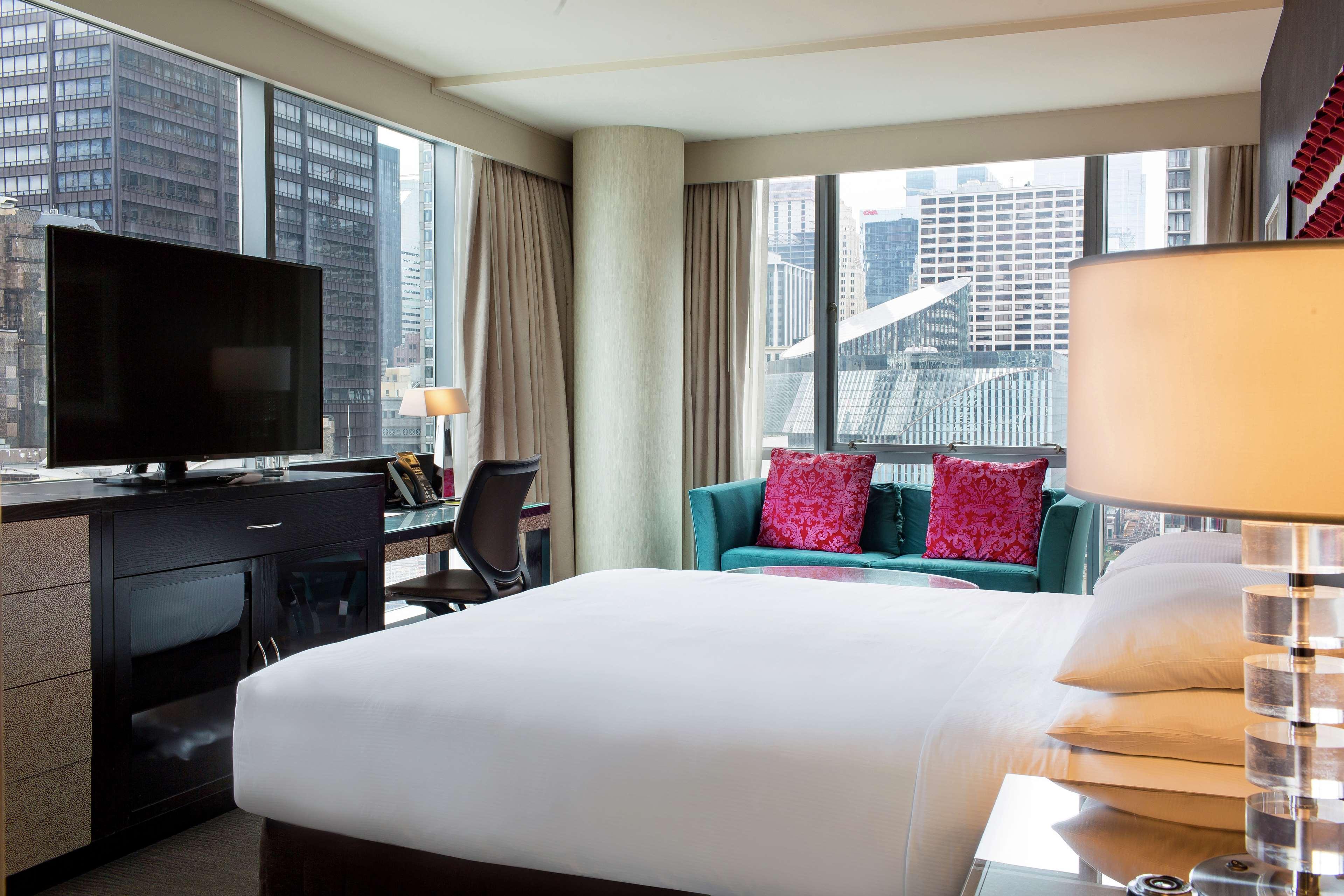 Hotel Thewit Chicago, A Hilton 4*