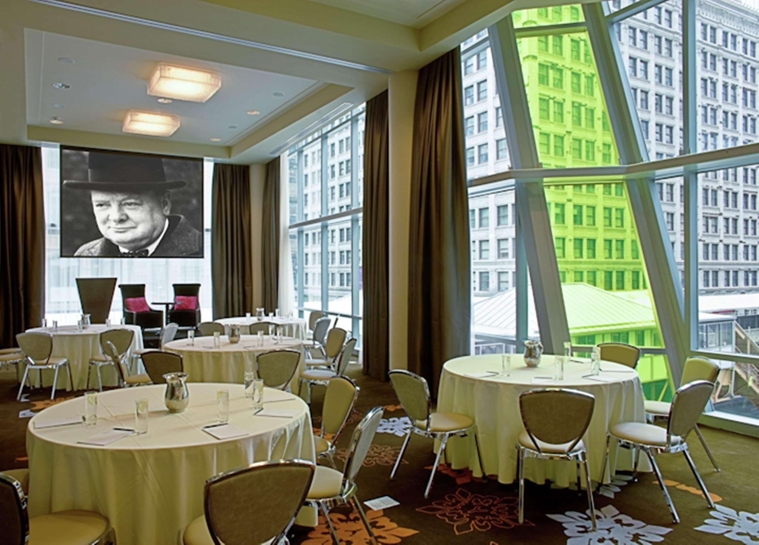 Thewit Chicago, A Hilton 4* Chicago
