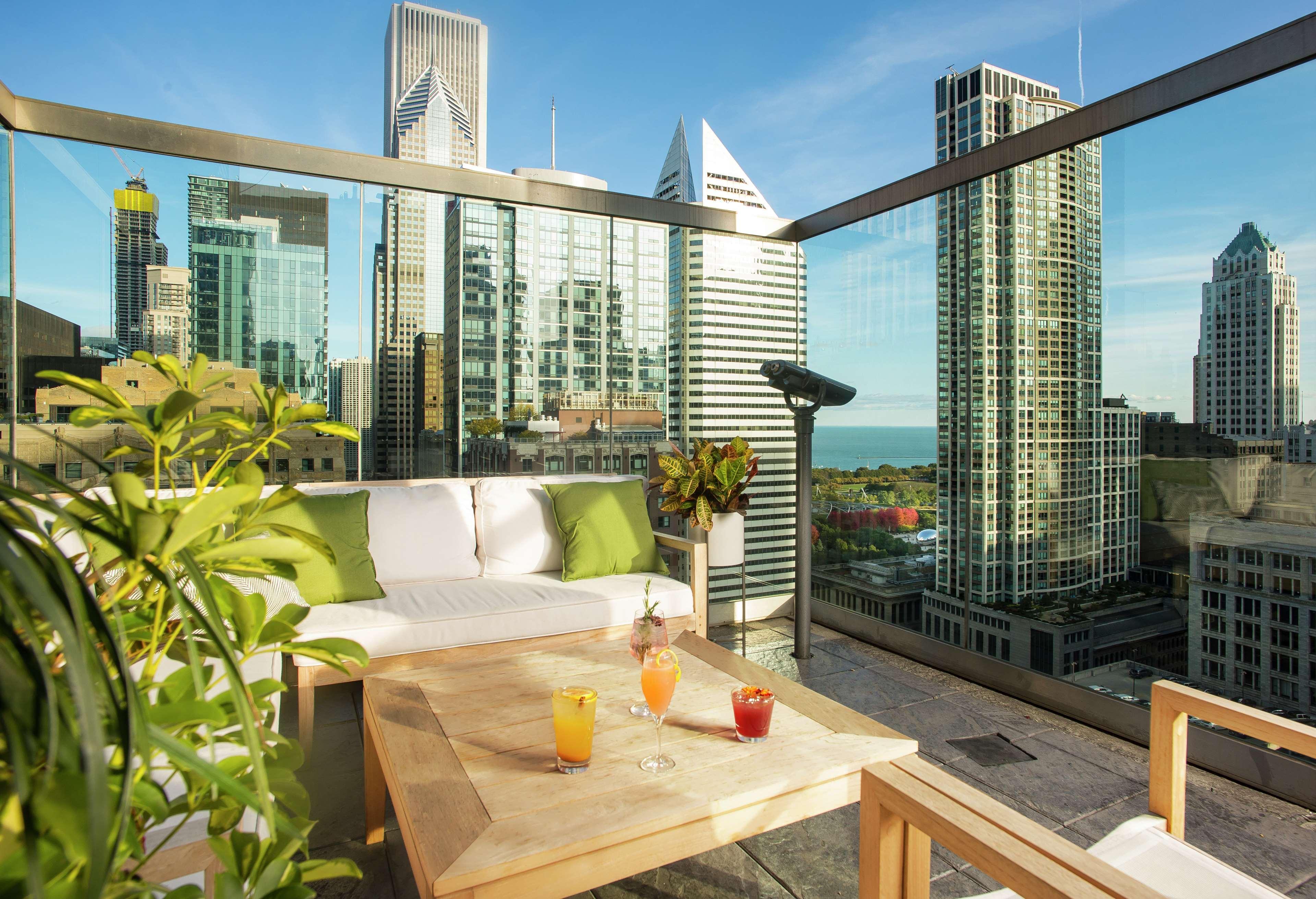 Thewit Chicago, A Hilton Hotel Chicago